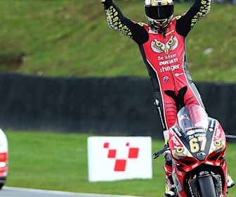 2016 BSB ブランズハッチGP 最終ラウンド【決勝レース1・2・3リザルト】 2016-bsb-brands-hatch-gp-shakey-champion