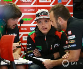 サム・ロウズ『モトGPが無理なら、モト2復帰も有り』 motogp-austrian-gp-2017-sam-lowes-aprilia-racing-team-gresini