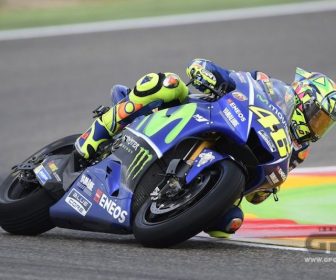 ロッシ『モトGP機のほうが乗り心地OK』2017アラゴンGP rossi-action