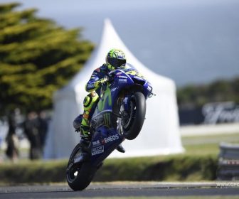 ロッシ『午後4時レースは危険かも』2017フィリップアイランドGP rossi-sab (7)