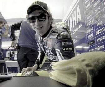 今日のヴァレンティーノ・ロッシ(駄) rossi-twitter