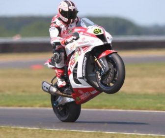 2013 BSB スネッタートン:【レース1、レース2リザルト】 bikeracing-british_sbk_race2_snetterton_2013