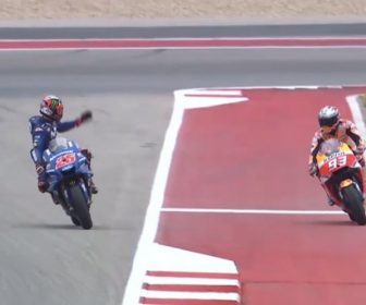 マルケス処罰、グリッド4位スタート:2018オースティンGP vinales-marquez