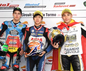 小椋 優勝 & 2位、スペイン選手権(CEV)2018 バレンシア戦【モト3:予選&決勝リザルト】 2018-cev-valencia-moto3-gara1-podio