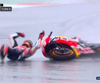 マルケス『今シーズン最大のミスを犯してしまった』2018バレンシアGP 2018-valencia-gara1-marquez-crash