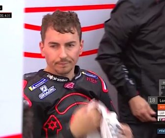ロレンソ右足、再手術 2019-valencia-test1-lorenzo-box
