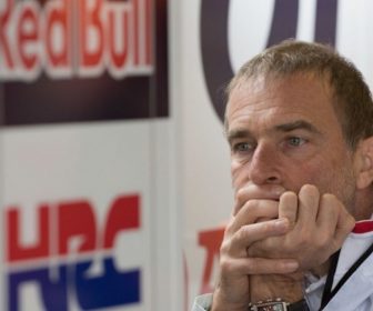 『モトGPメーカーはトップライダーの下僕…』リヴィオ・スッポ gettyimages-679309186-630x415